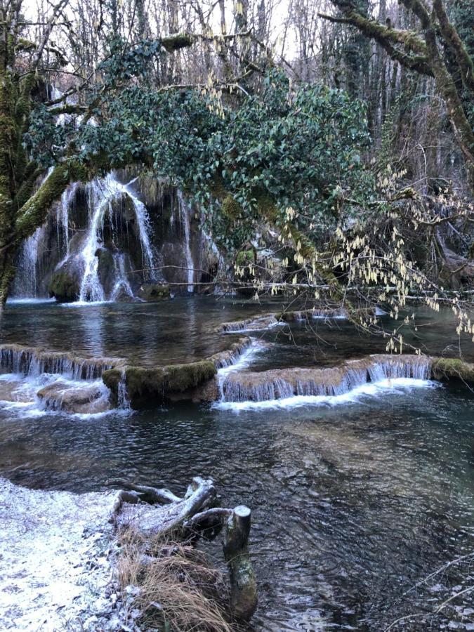 Gite De La Cascade Les Planches-pres-Arbois Экстерьер фото